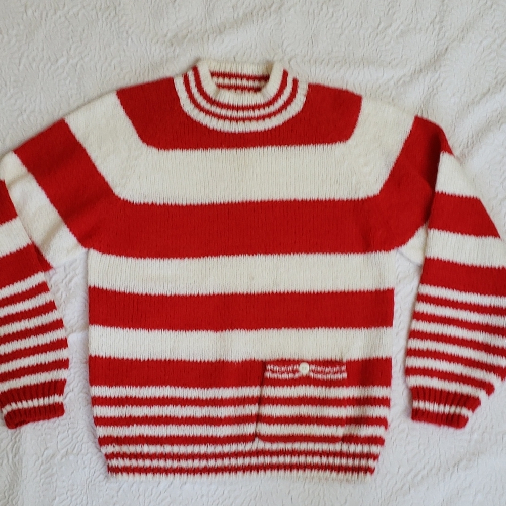 Vintage, Her's a Hug Red & White Stripe "Candy Cane" Christmas Sweater Size M - Picture 12 of 16